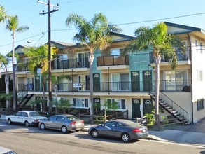 Sea View Apartments in Goleta, CA - Building Photo - Building Photo