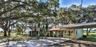 14114 TX-36 in Needville, TX - Building Photo