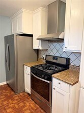 6902 Colony Park Dr in Austin, TX - Building Photo - Building Photo