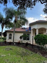 8493 Eagle Preserve Way in Sarasota, FL - Building Photo