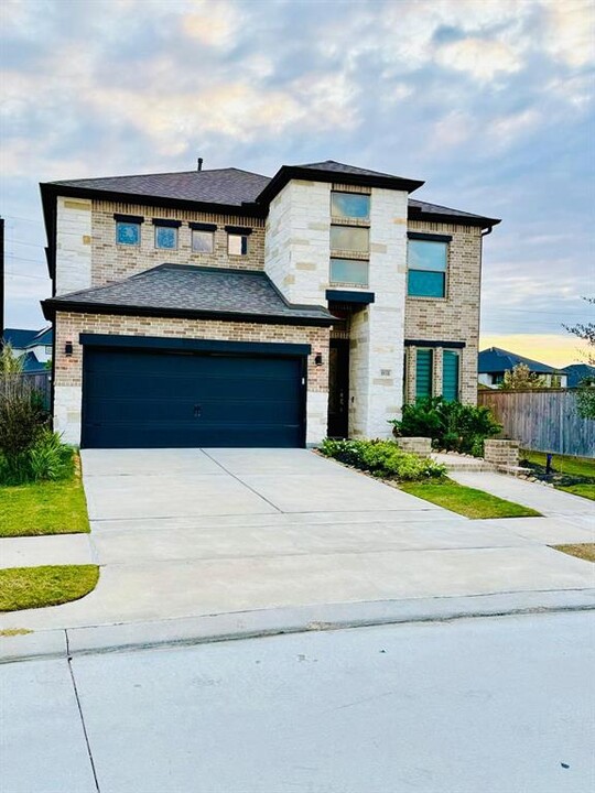 18531 Wolf Mountain Ln in Cypress, TX - Building Photo