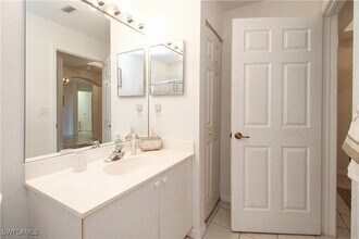 5330 Andover Dr in Naples, FL - Building Photo - Building Photo