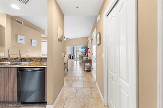 12141 Summergate Cir in Ft. Myers, FL - Building Photo - Building Photo