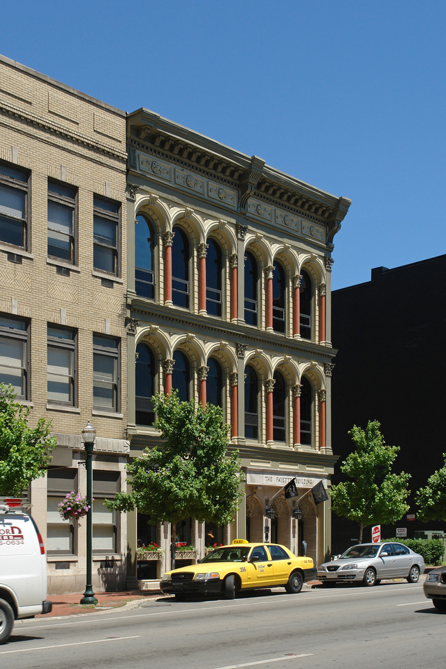 The Fayette Building in Lexington, KY - Foto de edificio - Building Photo