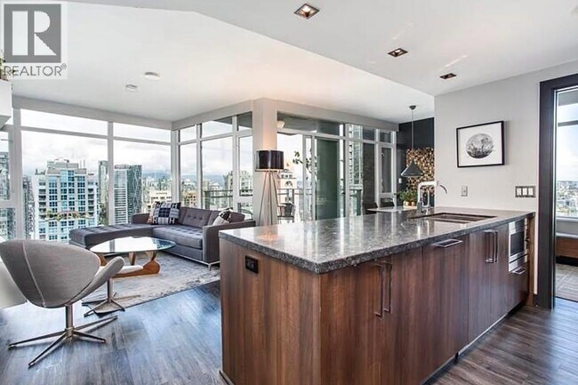 1372 Seymour St in Vancouver, BC - Building Photo - Building Photo