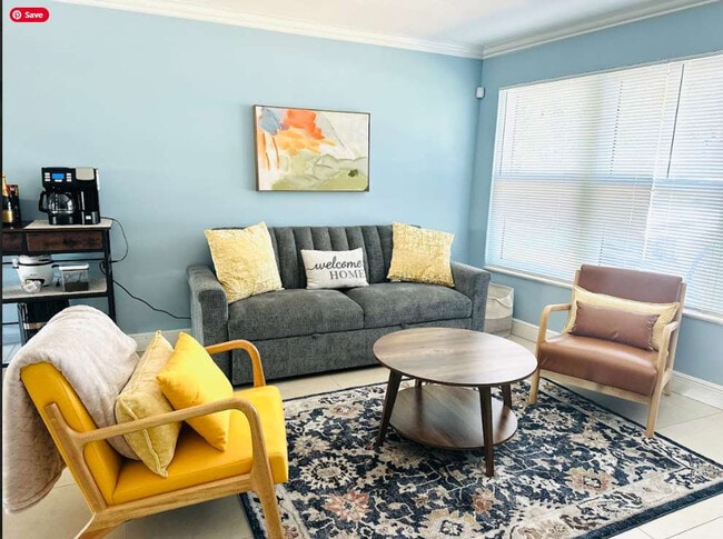 4211 NE 13th Ave in Pompano Beach, FL - Building Photo - Building Photo