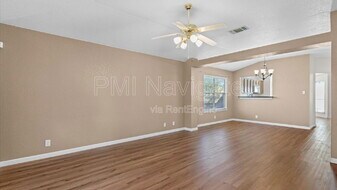 7215 Falcon Trail in San Antonio, TX - Building Photo