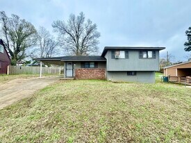 735 Ledbetter Ave in Memphis, TN - Building Photo