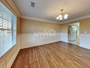3153 English Ivy Ln in Buford, GA - Foto de edificio - Building Photo