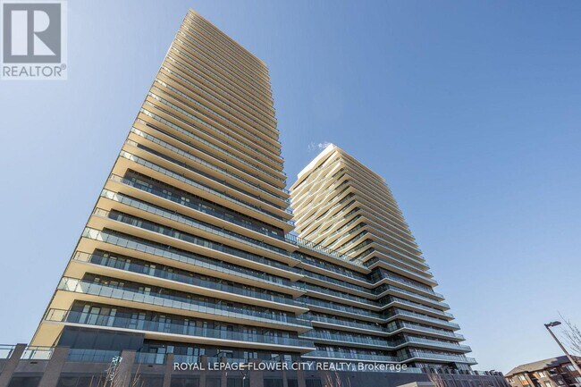 15 Skyridge Dr in Brampton, ON - Building Photo - Building Photo