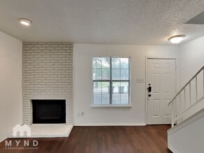 2806 Wimbledon Ct in Garland, TX - Building Photo - Building Photo