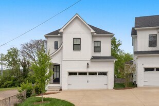 500 Waycross Dr in Nashville, TN - Building Photo