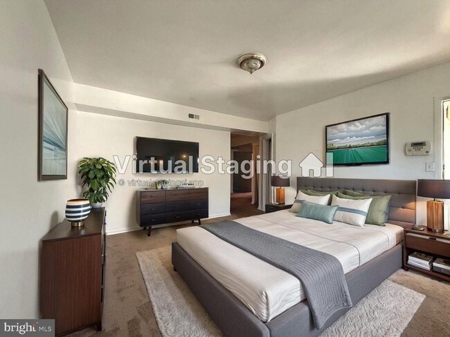property at 5313 Astor Pl SE
