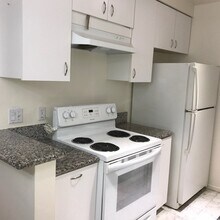 1828 Camden Ave, Unit Camden in Los Angeles, CA - Foto de edificio - Building Photo