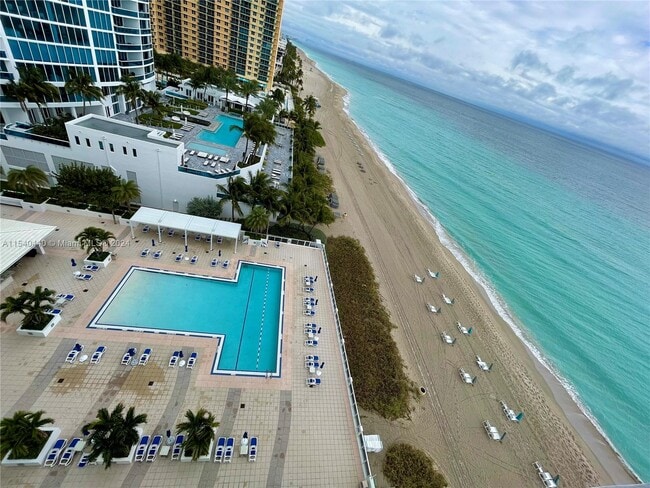 property at 2751 S Ocean Dr
