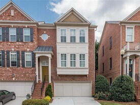 2804 Loftview Square in Atlanta, GA - Building Photo