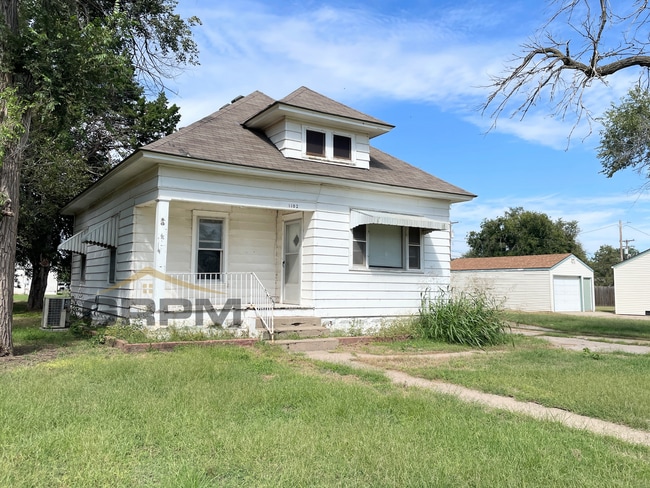 property at 1102 E 6th Ave