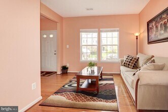 25978 Kimberly Rose Dr in Chantilly, VA - Building Photo - Building Photo