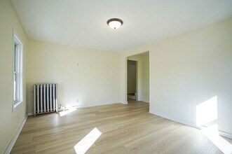 8 Beaudoin Ct in Chicopee, MA - Building Photo - Building Photo