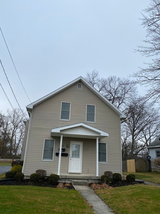 230 Washington St, Unit B