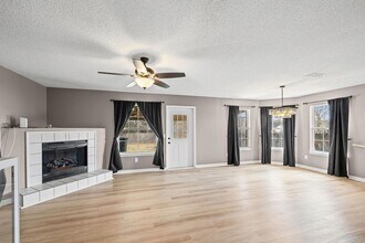 2544 Portobella Pl in Gonzalez, FL - Building Photo - Building Photo