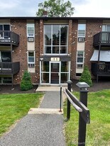 41 Balance Rock Rd in Seymour, CT - Building Photo