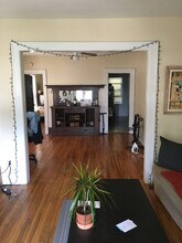 2416 4th Ave S in Minneapolis, MN - Building Photo - Building Photo