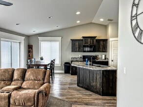 3906 Inglewood Dr in Ammon, ID - Building Photo - Building Photo