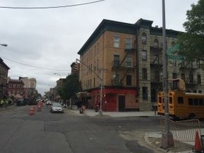 409-417 Nostrand Ave in Brooklyn, NY - Building Photo - Building Photo