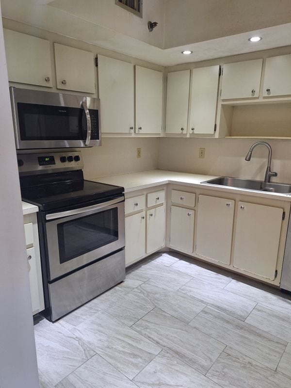 901 Hillcrest Dr in Hollywood, FL - Building Photo - Building Photo