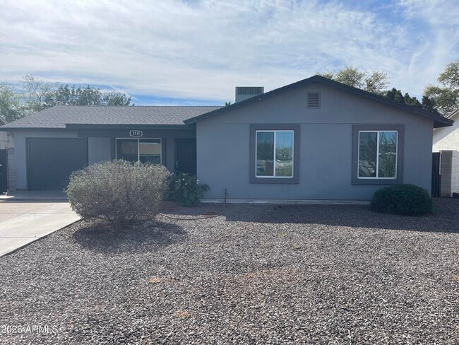 3511 E Greenway Ln in Phoenix, AZ - Building Photo - Building Photo