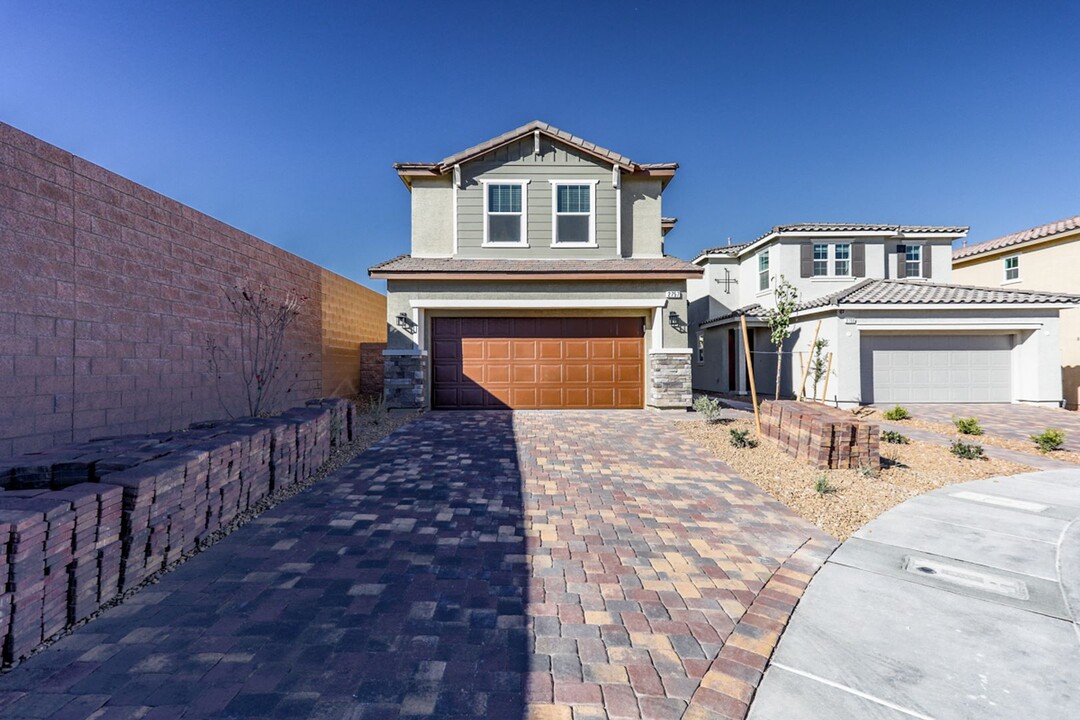 2757 Zazzera Ct in Henderson, NV - Building Photo