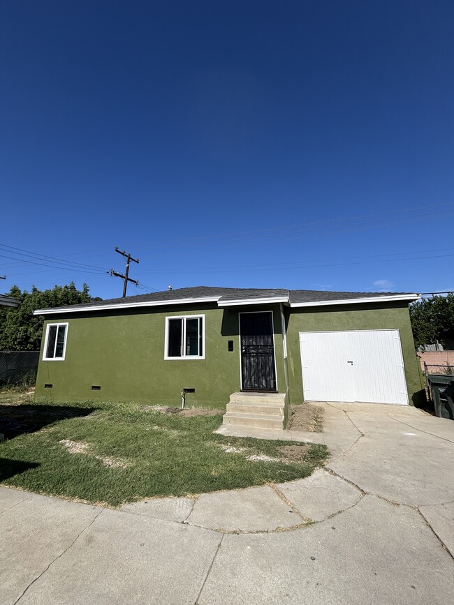 property at 11846 Wright Rd