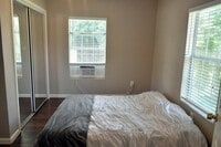 623 E 28th St photo'