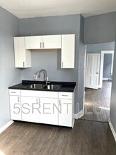 410 Gray Ave in Greenville, OH - Building Photo - Building Photo