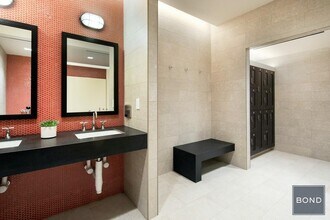 510 E 14th St in New York, NY - Building Photo - Building Photo