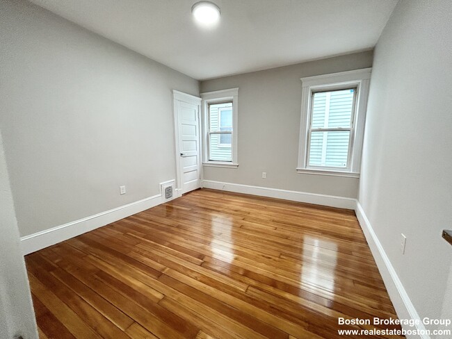 19 Sudan St, Unit #2 in Boston, MA - Building Photo - Building Photo