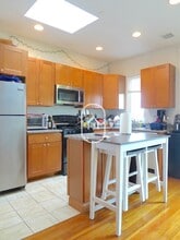 4 Fisher Ave in Boston, MA - Building Photo - Building Photo