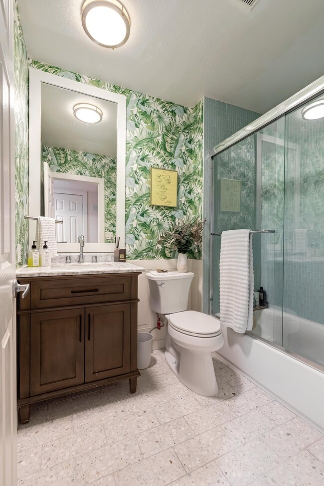 property at 141 S Clark Dr