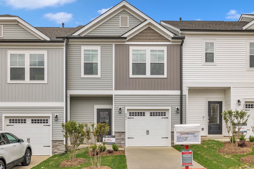 281 Hank Wy in Angier, NC - Building Photo