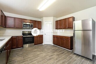 4014 Waitsfield Ct in Greensboro, NC - Building Photo - Building Photo