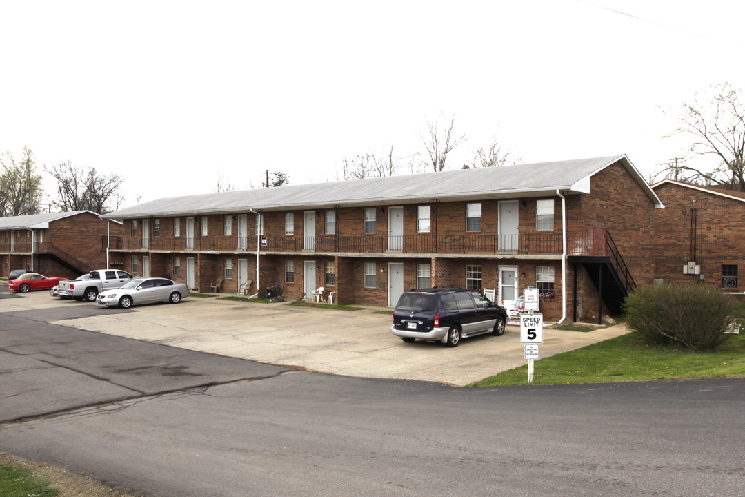 Patton Village Apartments in Radcliff, KY - Building Photo