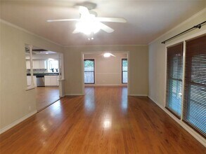 2317 Dorrington St in Houston, TX - Building Photo - Building Photo