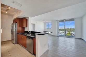 2775 NE 187th St, Unit 509 in Aventura, FL - Building Photo - Building Photo