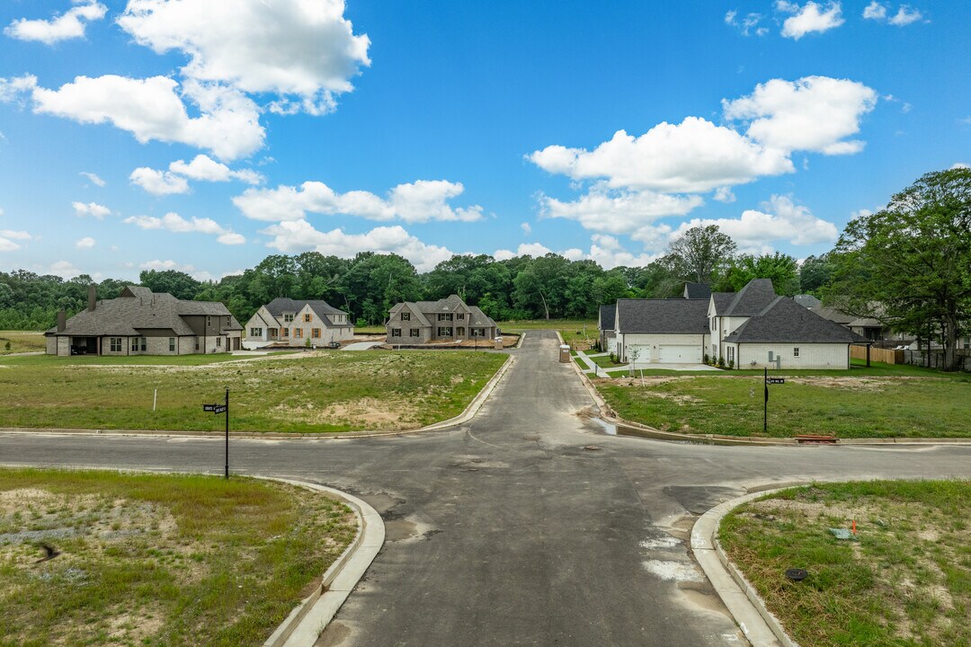 The Gardens of Gray's Hollow in Cordova, TN - Foto de edificio