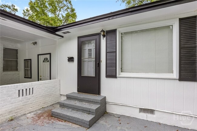 821 W 51st St in Savannah, GA - Building Photo - Building Photo