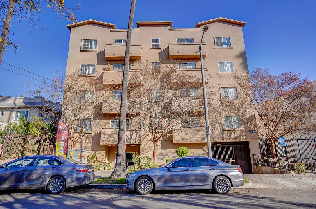 1720 Taft in Los Angeles, CA - Building Photo