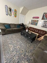 2811 Glendora Ave in Cincinnati, OH - Building Photo - Building Photo