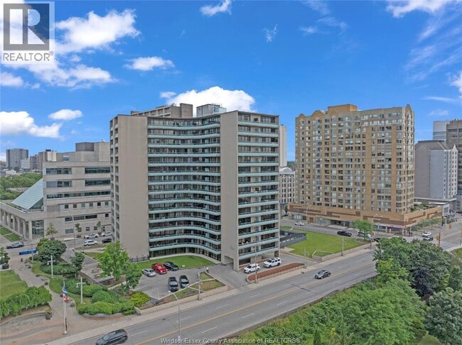 property at 111 Riverside Dr E