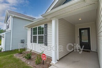 348 Sundew Rd in Elgin, SC - Building Photo - Building Photo